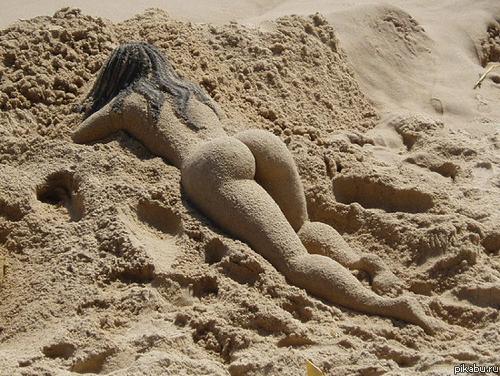 Фото на пляже девушек голых